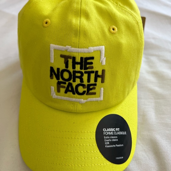 Brand new north face hat - Picture 1 of 5